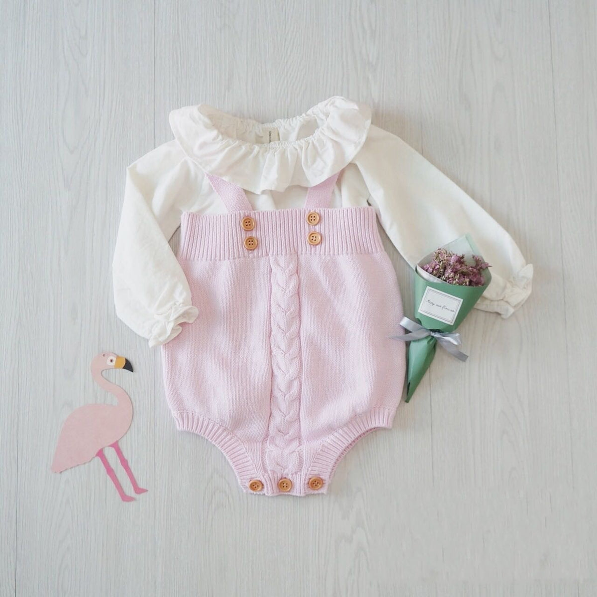 Grenouillères en tricot pour bébé